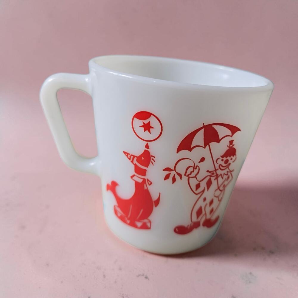 Vintage Pyrex Milk Glass Circus Mug 10 oz Red Clown Elephant Seal 1410 Cup Retro
